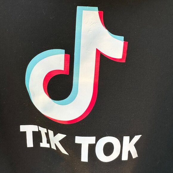 TikTok Logo Black Hoodie Cropped Cute Cozy Size M - Picture 4 of 12